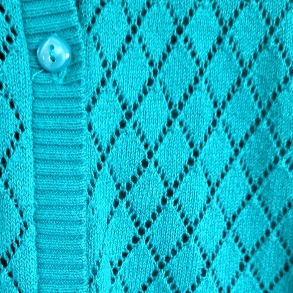 Loft Fine Knit Scoop Next Botton Down Cardigan